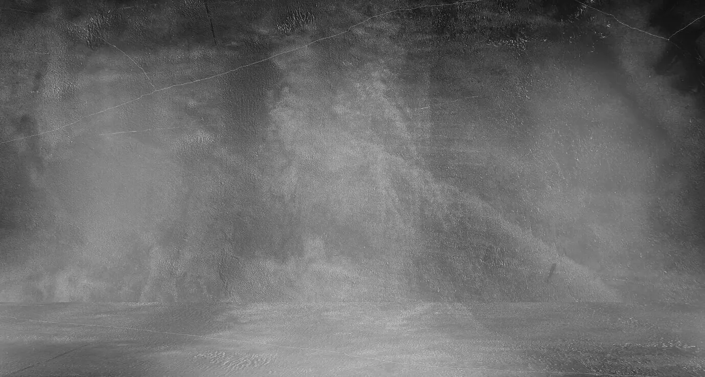 Alter schwarzer Hintergrund. Grunge-Textur. Dunkle Tapete. Tafel, Kreidetafel, Beton.